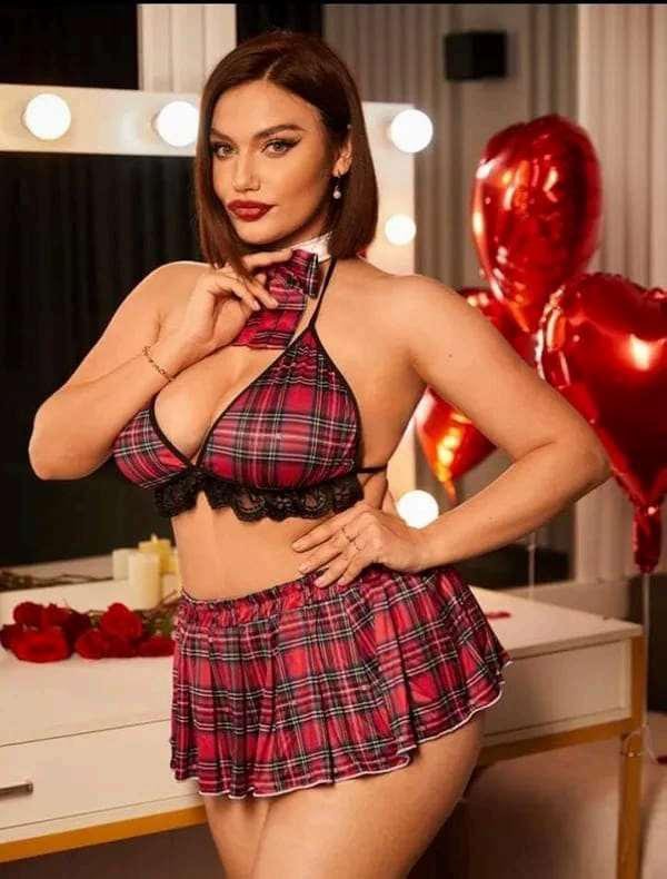 Red Plaid Schoolgirl Set (Alternate)